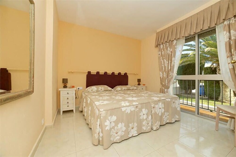 Lovely 2 Bedroom Apartment In The Heart Of La Manga Club In Cartagena Hotel Rates Reviews On Orbitz Lovely 2 Bedroom Apartment In The Heart Of La Manga Club In Cartagena Hotel Rates Reviews On Orbitz