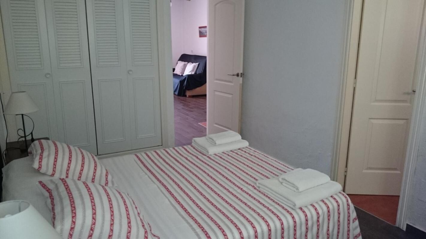 ヌーディストビーチに面した1階 プライベートパティオと東向き 口コミ 部屋写真 料金 お得情報 エクスペディア