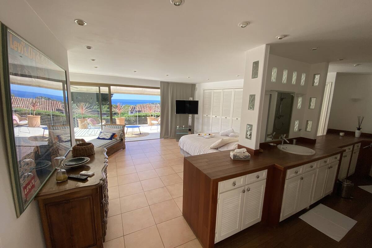 Luxury Villa With Sea View Marseille Hotelbewertungen 21 Expedia De
