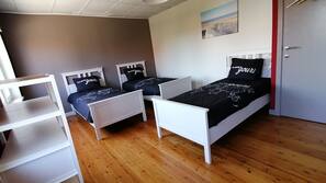2 Schlafzimmer, Bügeleisen/Bügelbrett, Internetzugang, Bettwäsche