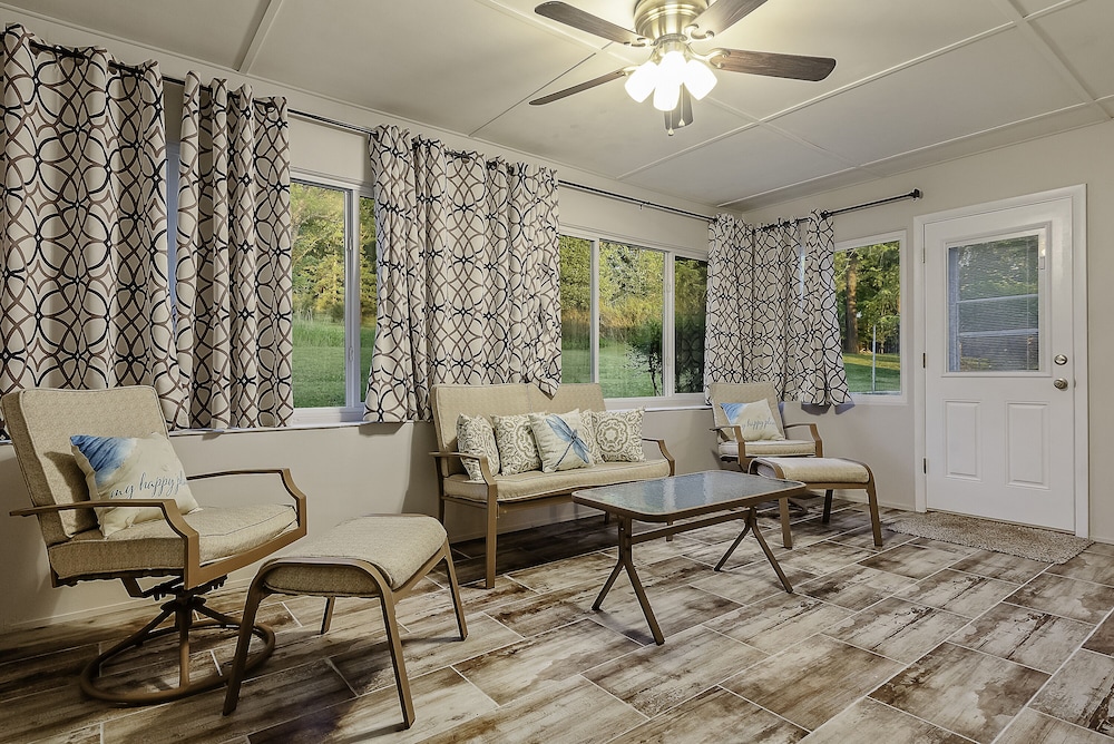 Sunset Bay on Bull Shoals Lake Howard Creek area! Lakeview Vrbo