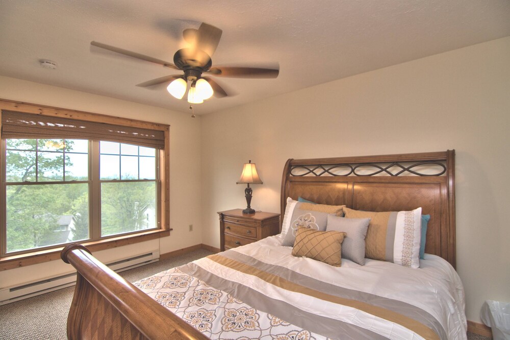 Joe's Mountain Retreat Tannersville Vrbo