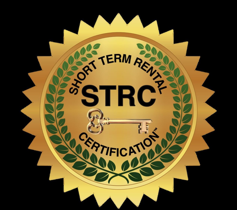 Automated King Bed | 5 miles to Strip | 55" SmartTV | Family Friendly