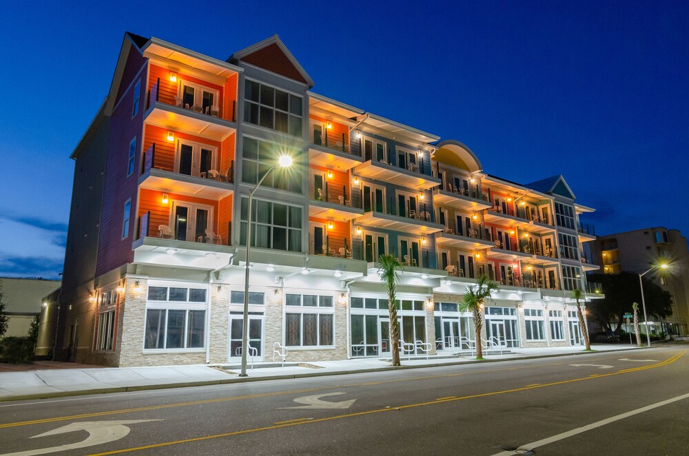 Ocean Escape Condos in Myrtle Beach Best Rates & Deals on Orbitz