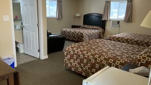 25 bedrooms, WiFi