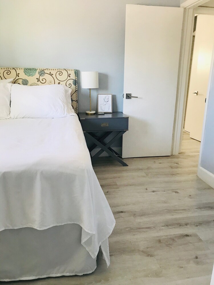 Vegas Mid Modern Casa