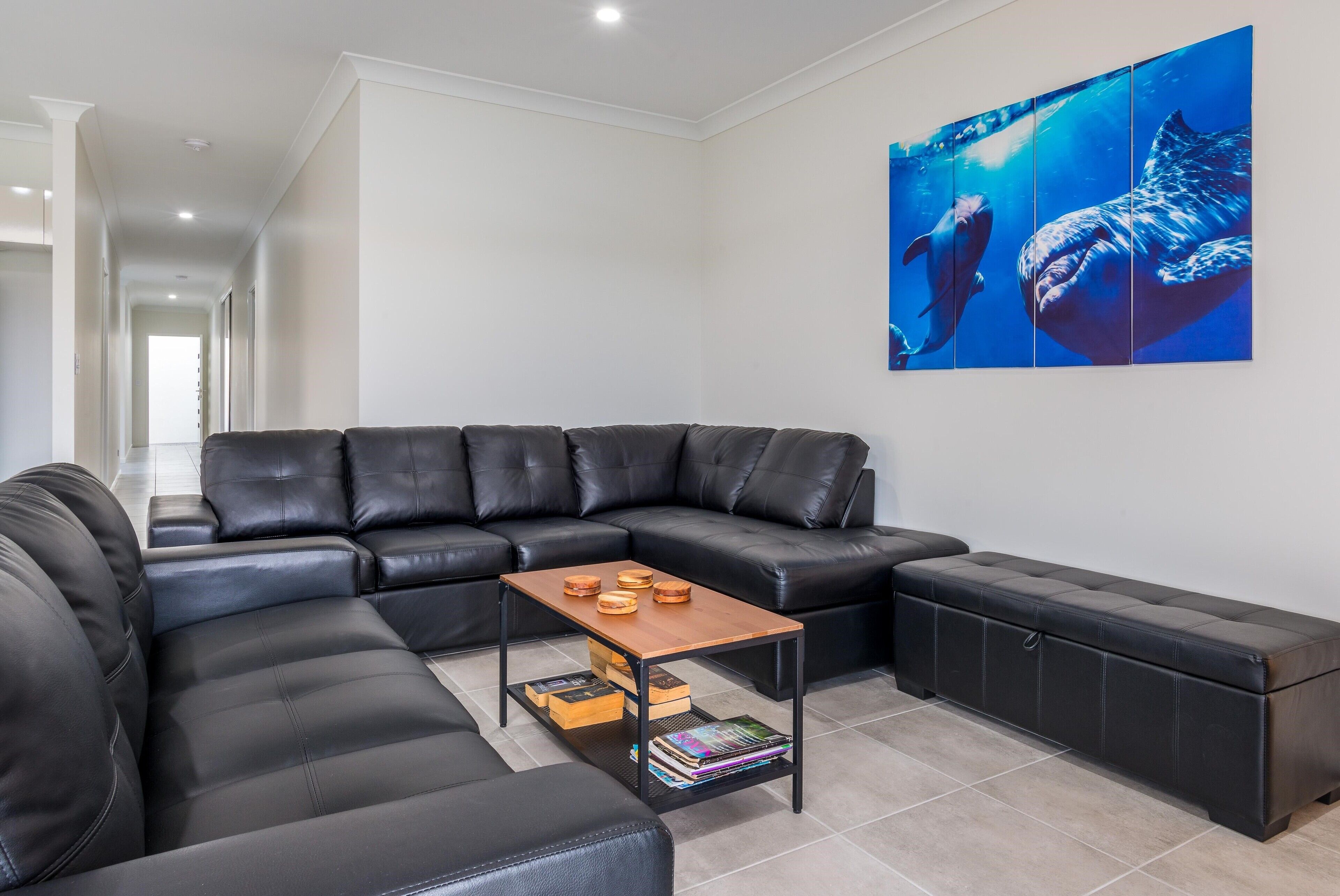 New 3 bedroom lakeside villa with tennis court and lap pool