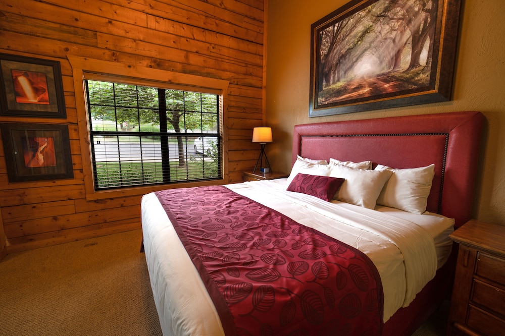 Cabins at Grand Mountain