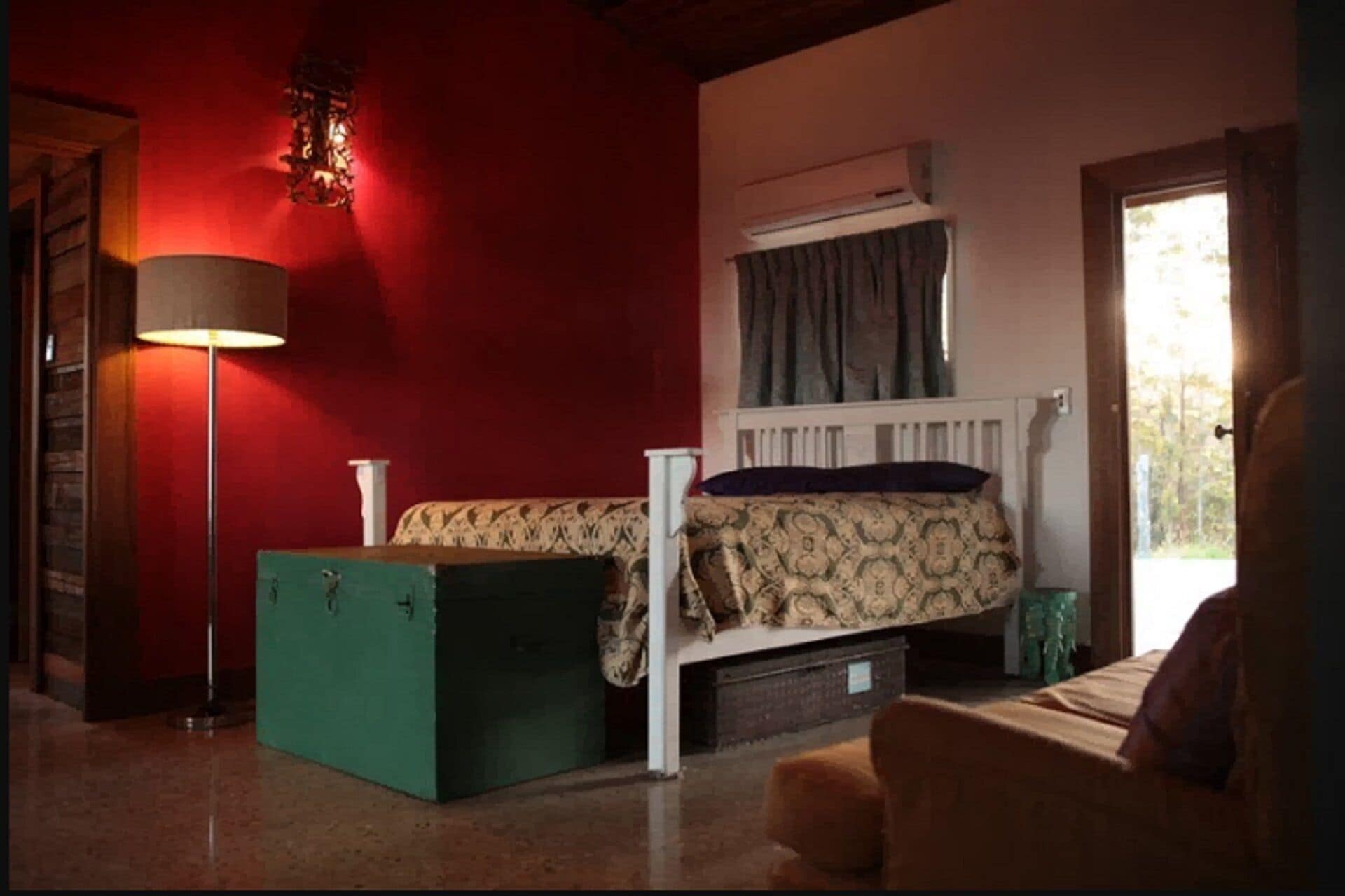 The Shed Conversion With Hot tub With Amazing Views@ Gold Coast Tree Houses