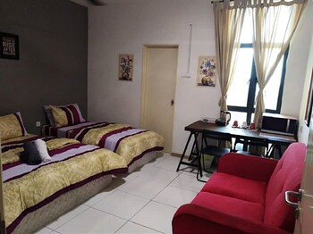 Paradise Homestay Section 14 Shah Alam Kuala Lumpur 26 Room Prices Reviews Travelocity