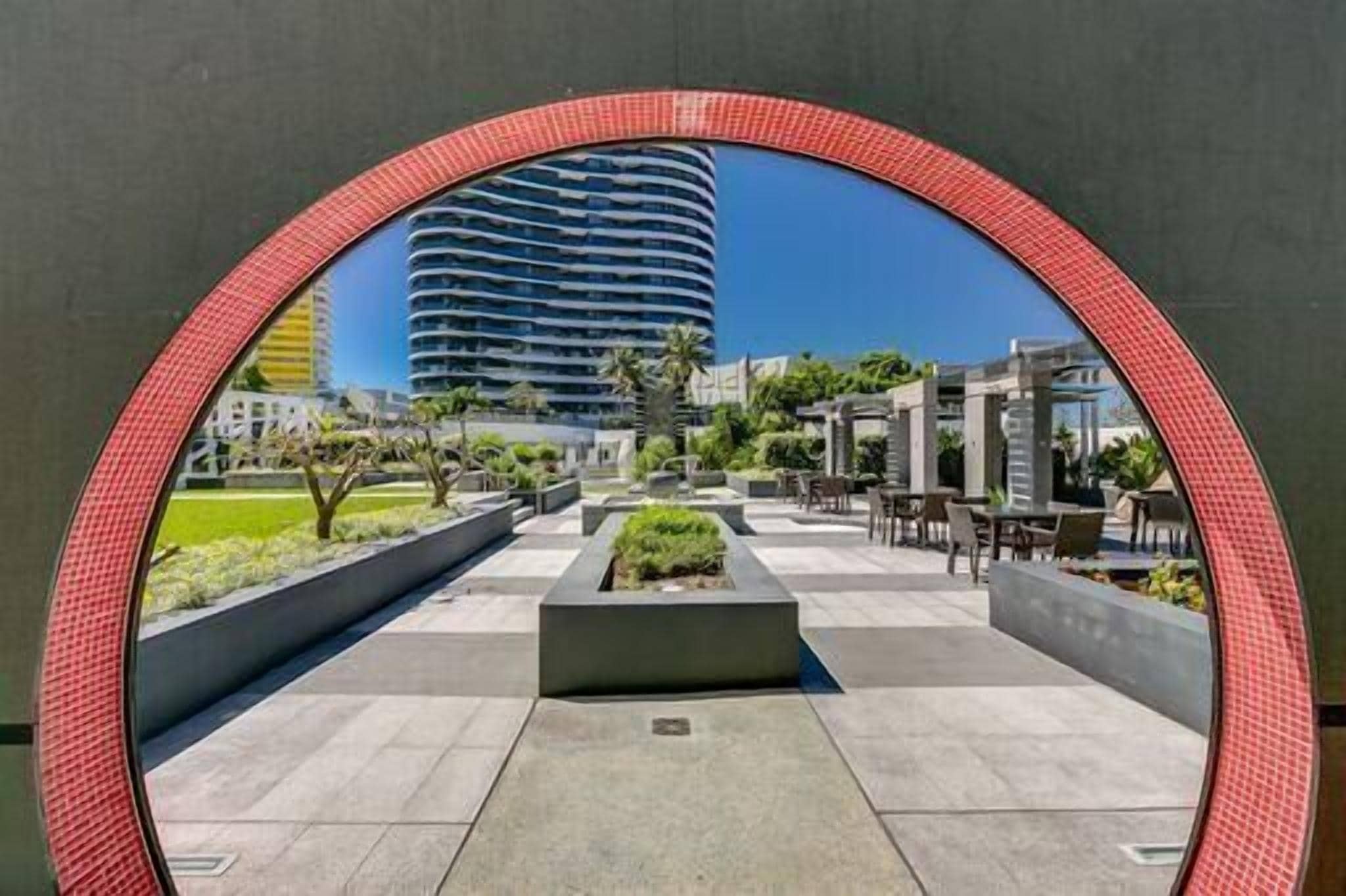 Oracle 3 Bedroom Courtyard We Accommodate