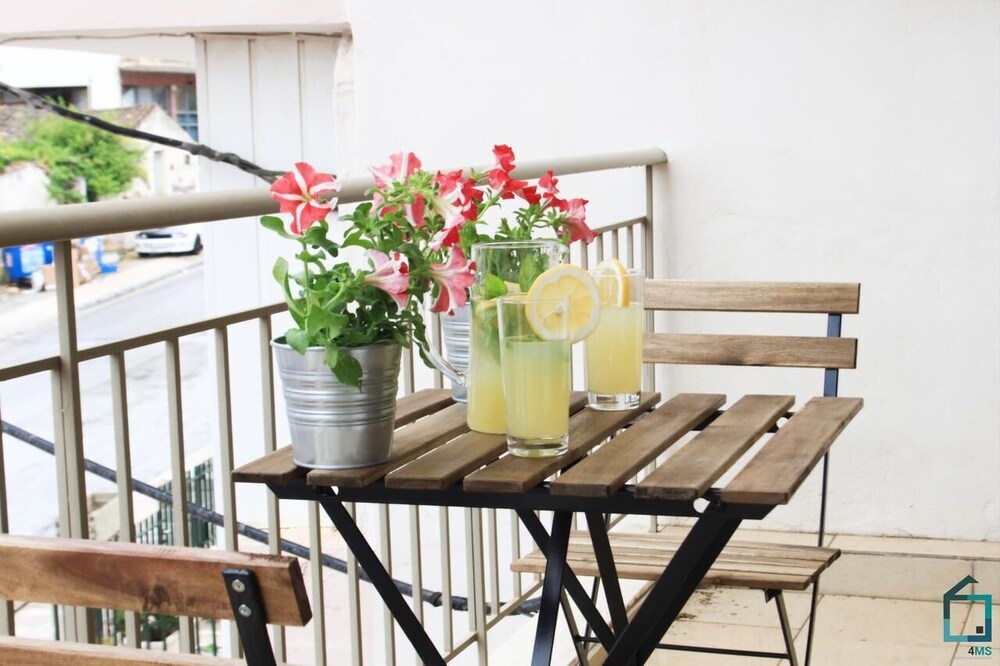 Anivia Apartment Airport by Airstay AU99 Deals & Reviews (Athens, GRC