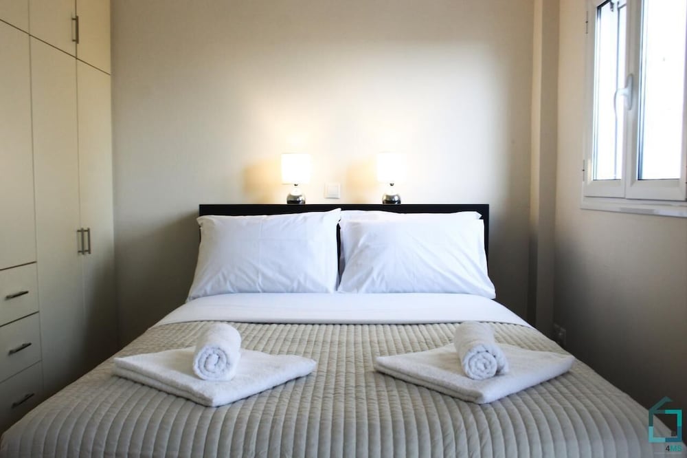 Anivia Apartment Airport by Airstay AU99 Deals & Reviews (Athens, GRC