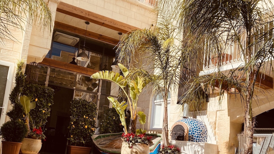 Lulu Boutique Hotel