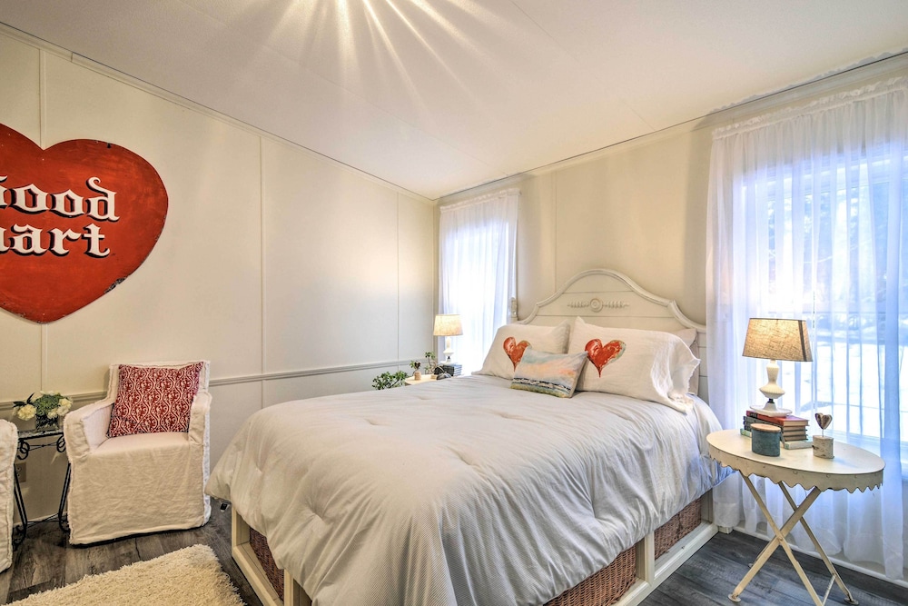 Woodland Retreat By Trails, Golfing & Wineries! Good Hart Vrbo