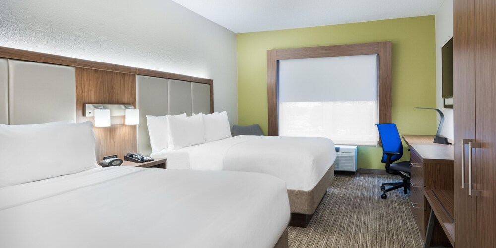 Holiday Inn Express & Suites Kokomo South, an IHG Hotel