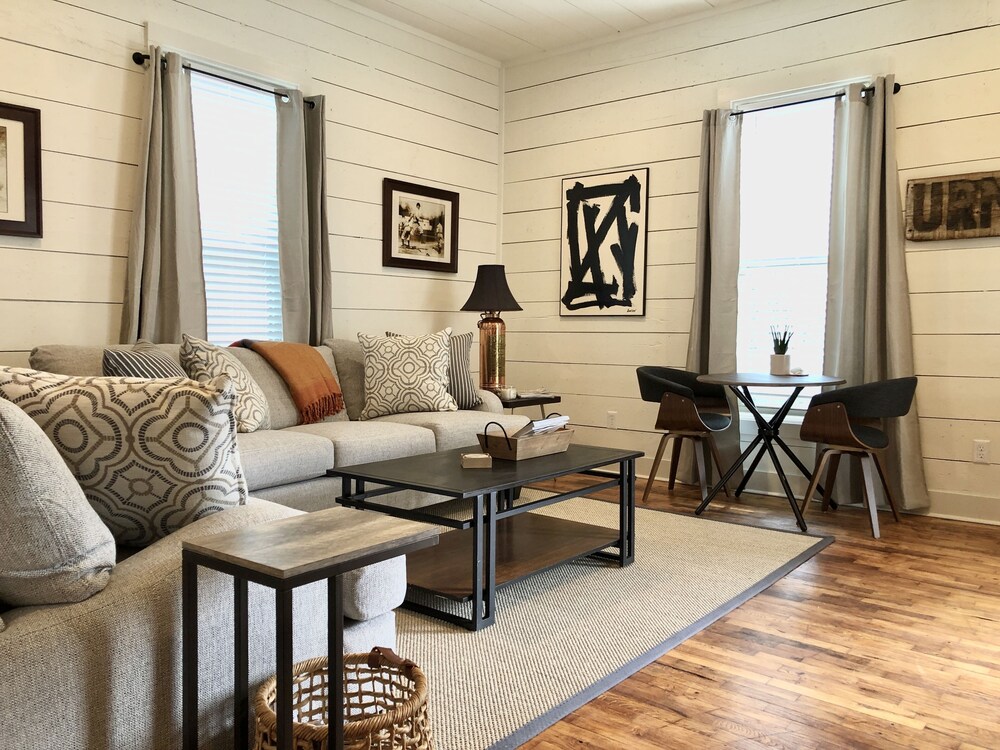 NEW! Ultimate Downtown Retreat! Brand New Furnishings!