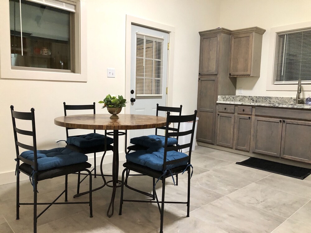 NEW! Ultimate Downtown Retreat! Brand New Furnishings!