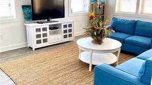 32-inch TV with digital channels