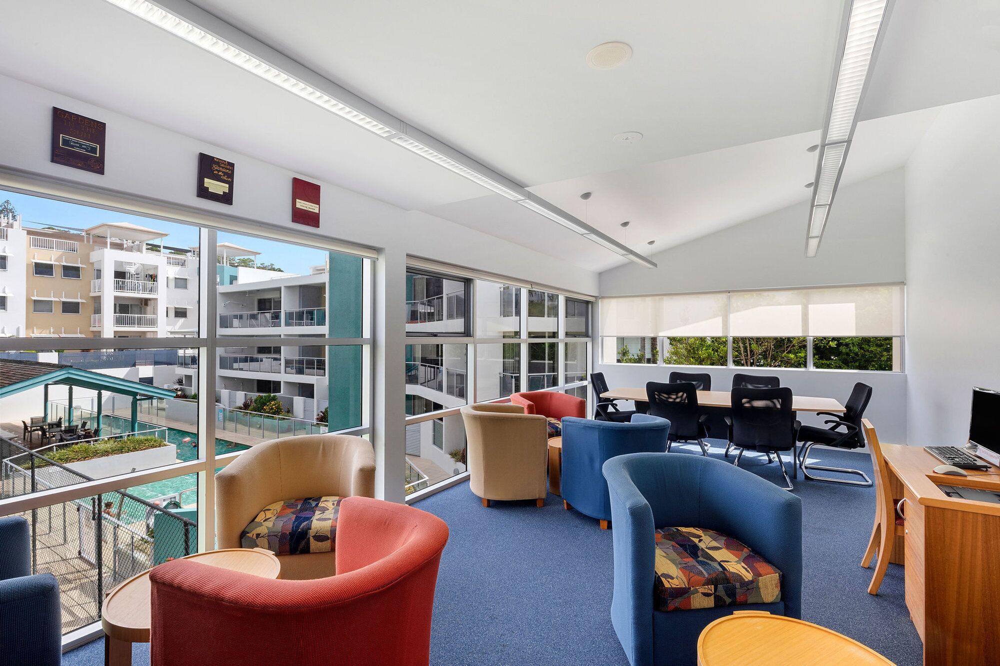 6BR Coolum Beach Roof Terrace Spa Pool Tennis