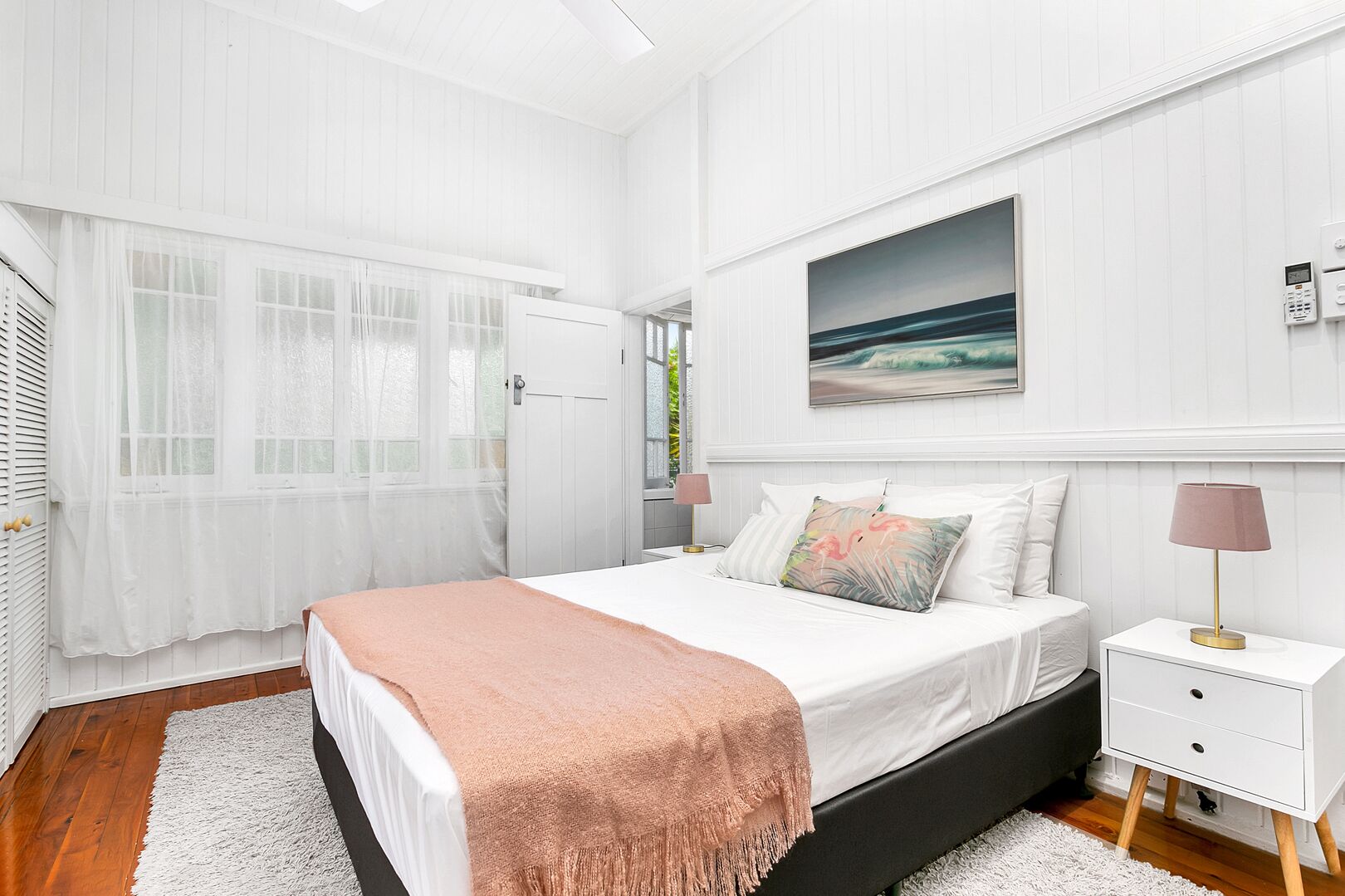 City Queenslander (Breakfast/WiFi/Netflix)