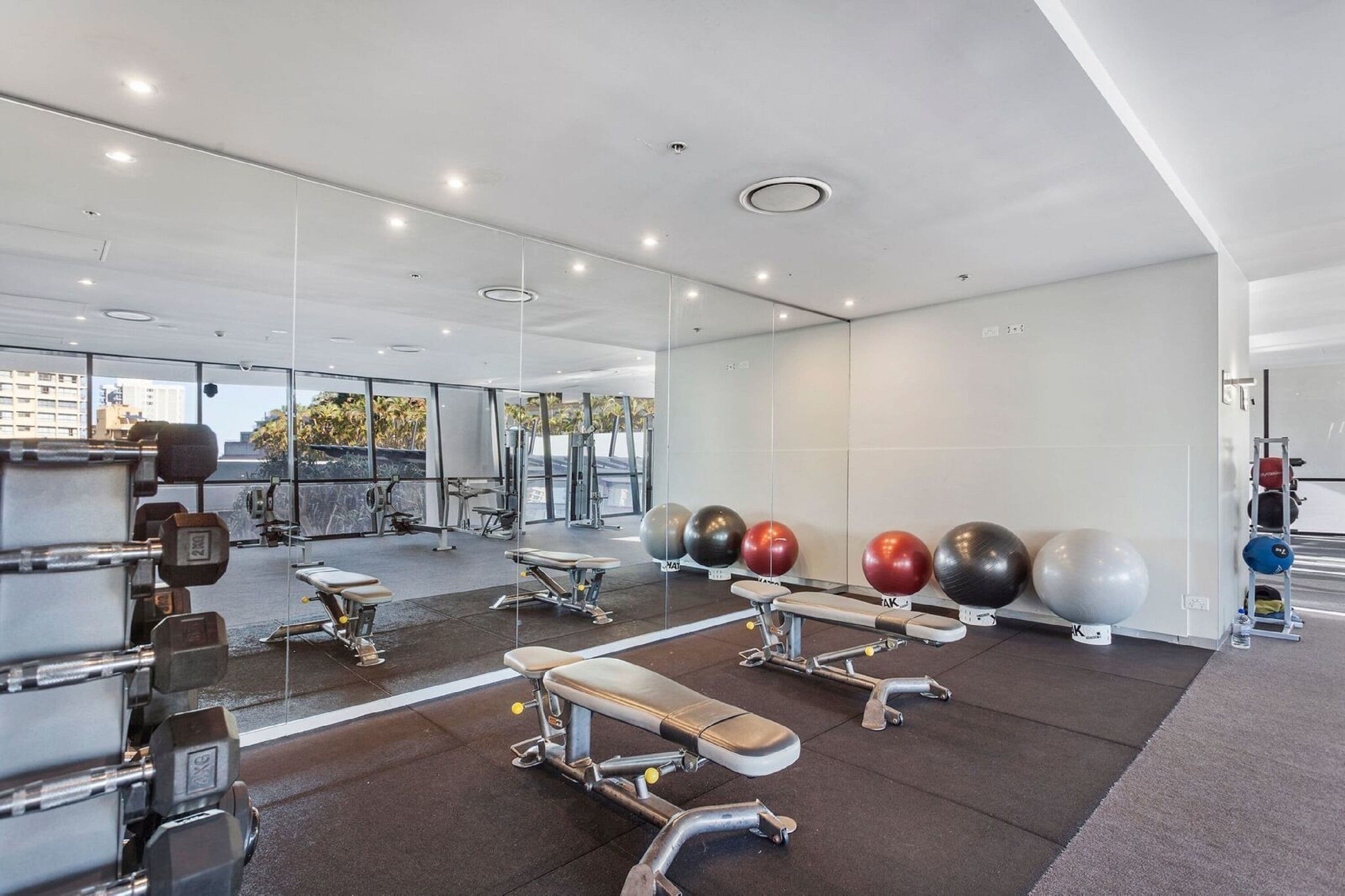 Circle on Cavill - Holidays Gold coast