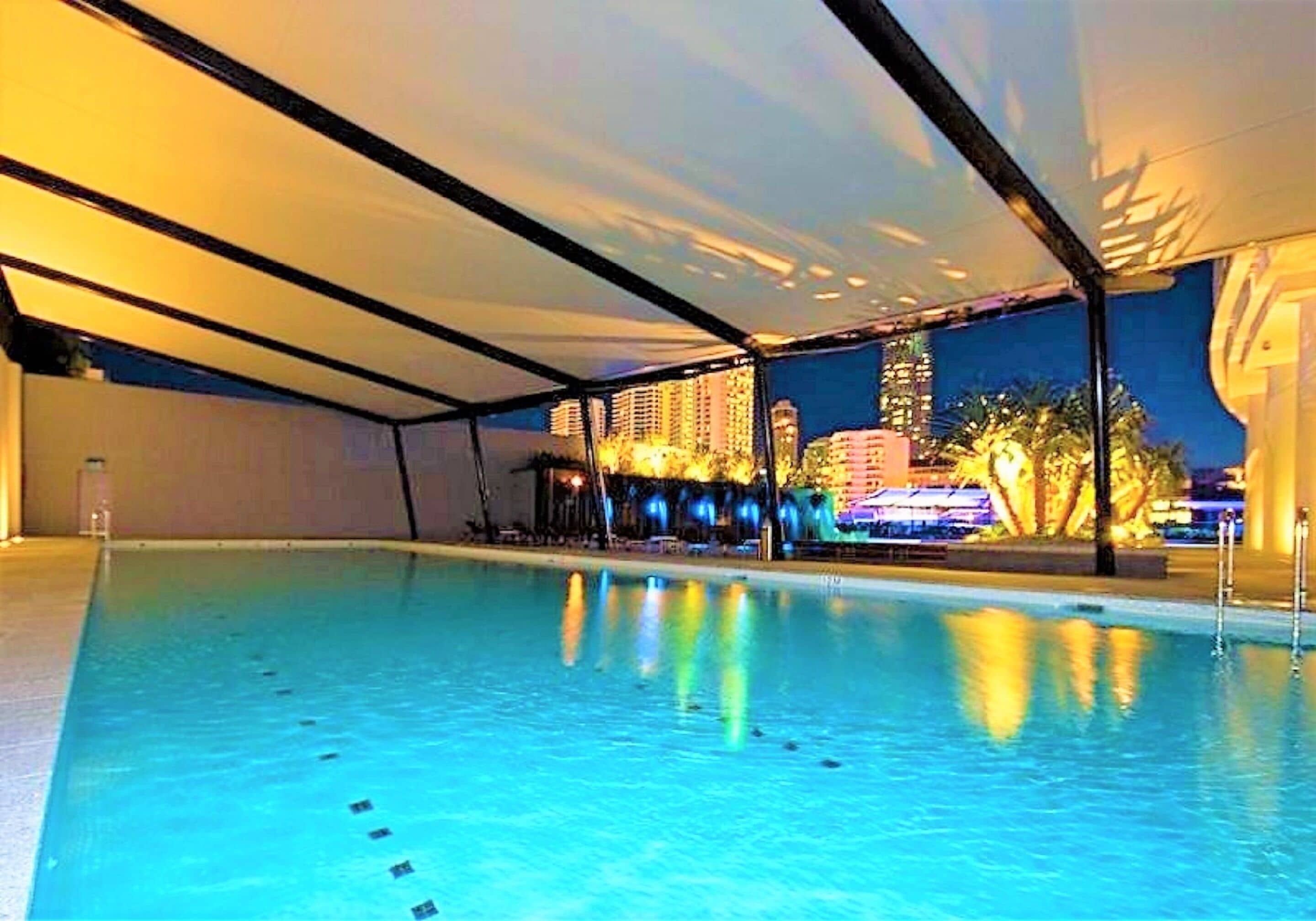 Circle on Cavill - Holidays Gold coast