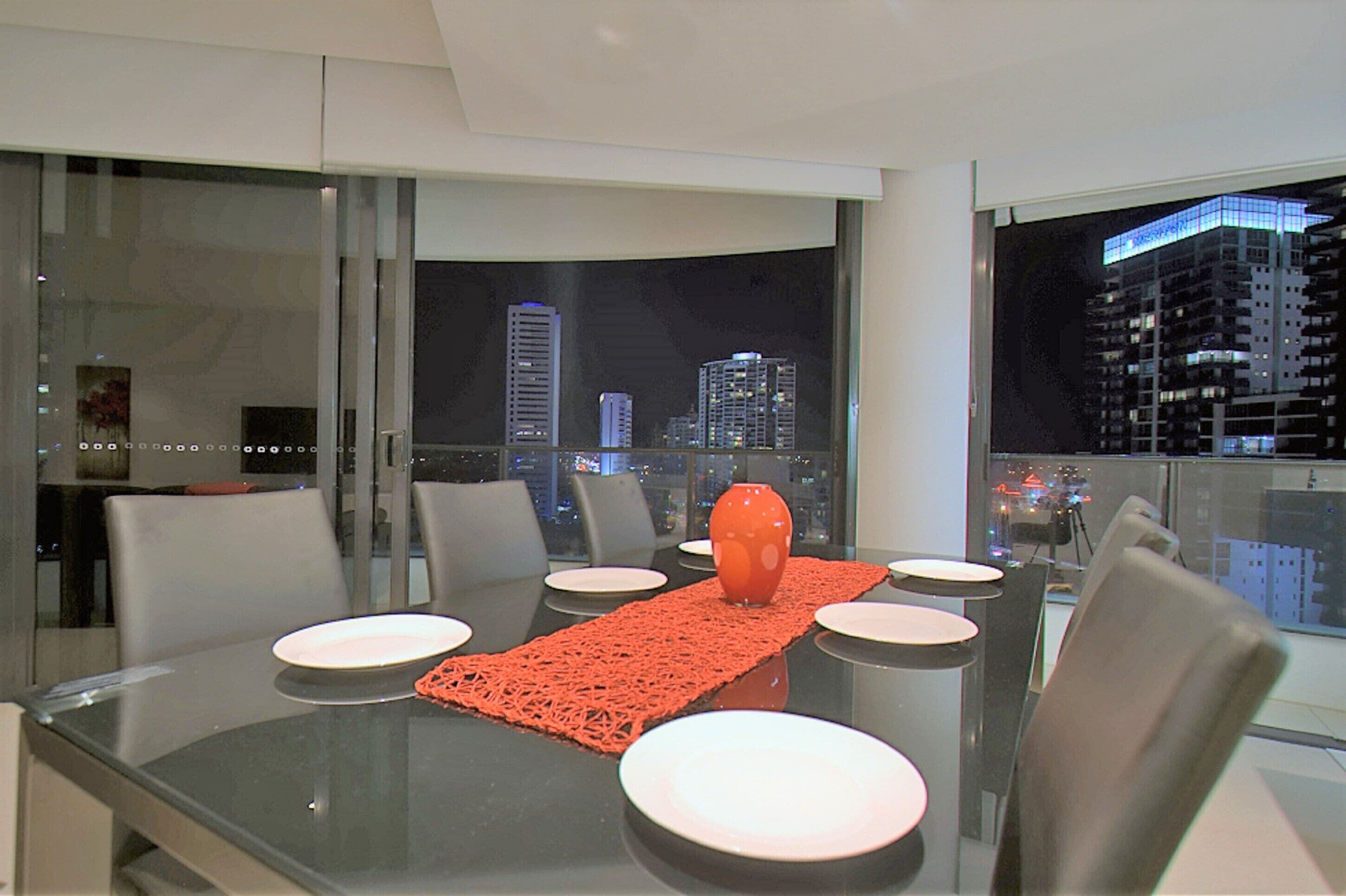 Oracle Resort - Holidays Gold Coast