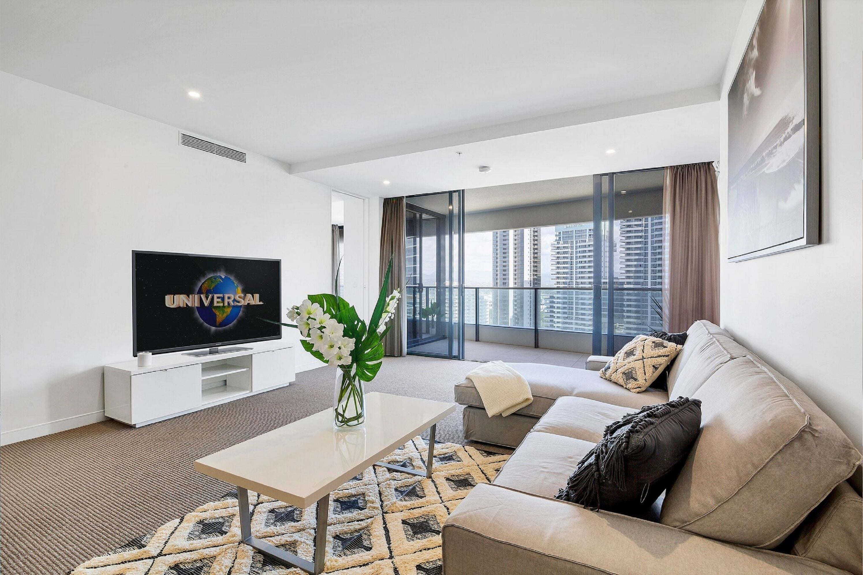 Oracle Resort - Holidays Gold Coast