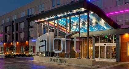 Aloft Omaha Aksarben Village