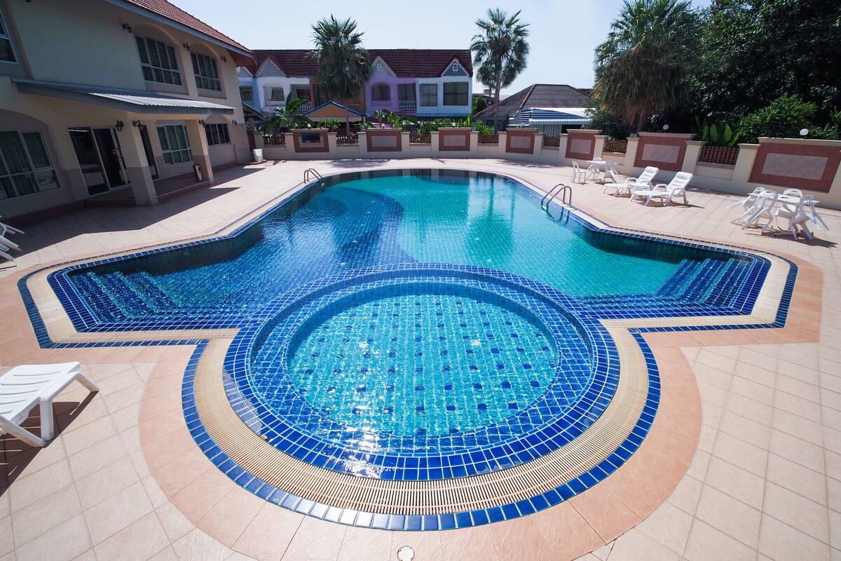 Oyo 917 Pk Residence Pattaya 21 Room Prices Deals Reviews Expedia Com Oyo 917 Pk Residence Pattaya 21 Room Prices Deals Reviews Expedia Com