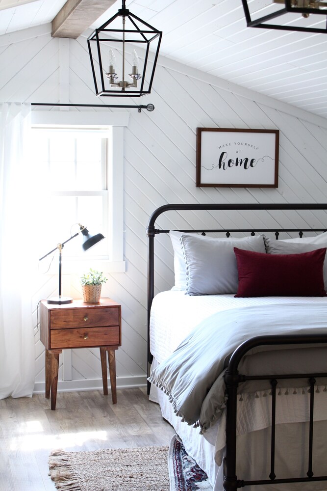 Modern Cabin in Amish Country 1 mile from Berlin, Ohio Holmes