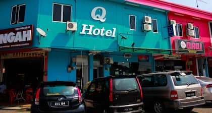 Q Hotel