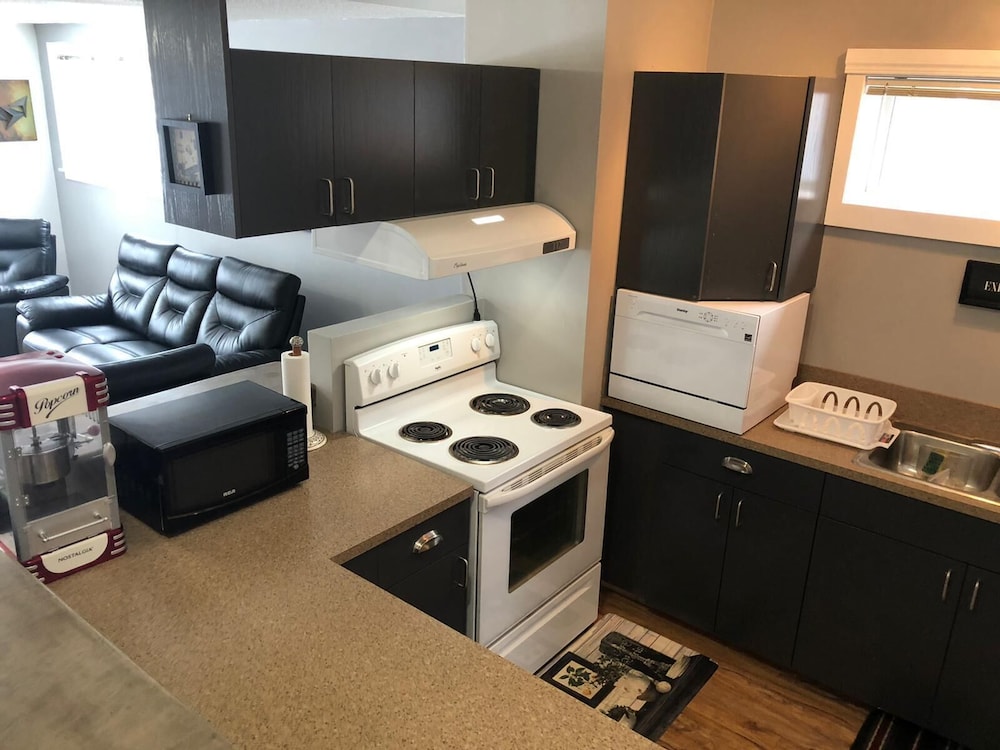 RheLi Amazing Vacation Rentals Blairmore, Crowsnest Pass Blairmore