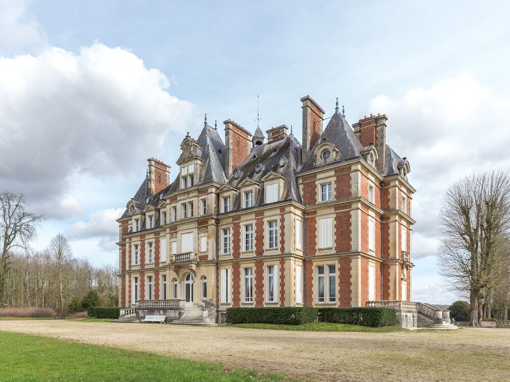 Apartment In Castle At Ocquerre With Swimming Pool In Ocquerre Hotel Rates Reviews On Orbitz