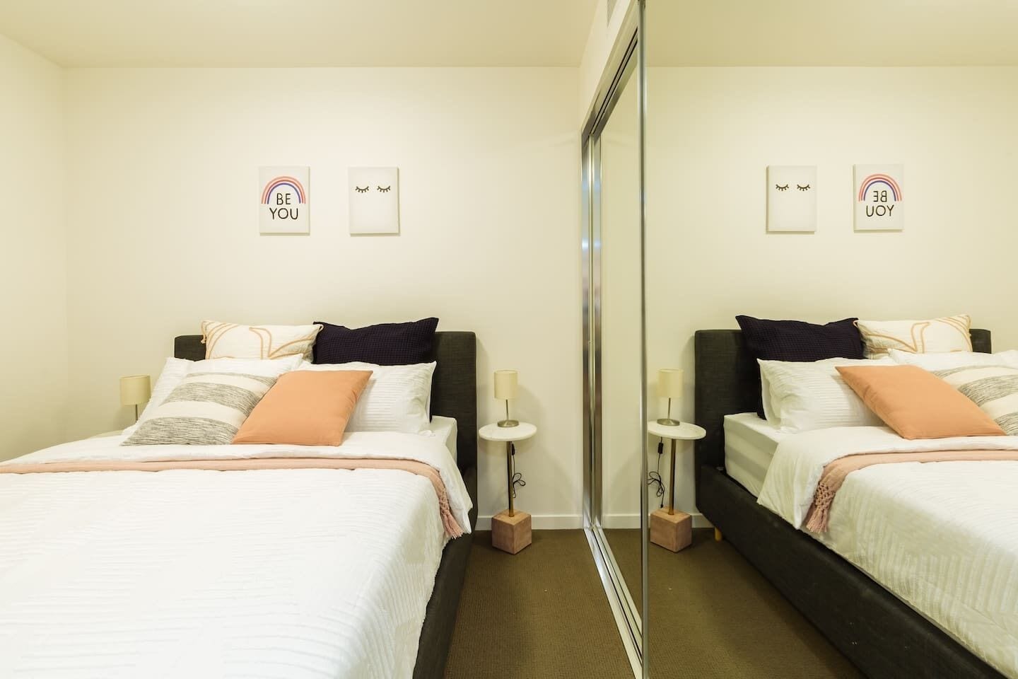 Modern and Elegant 2 Bed Apt @ Southbank