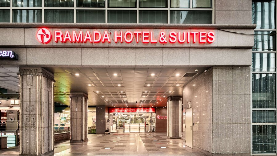 Ramada Hotels & Suites Seoul Namdaemun
