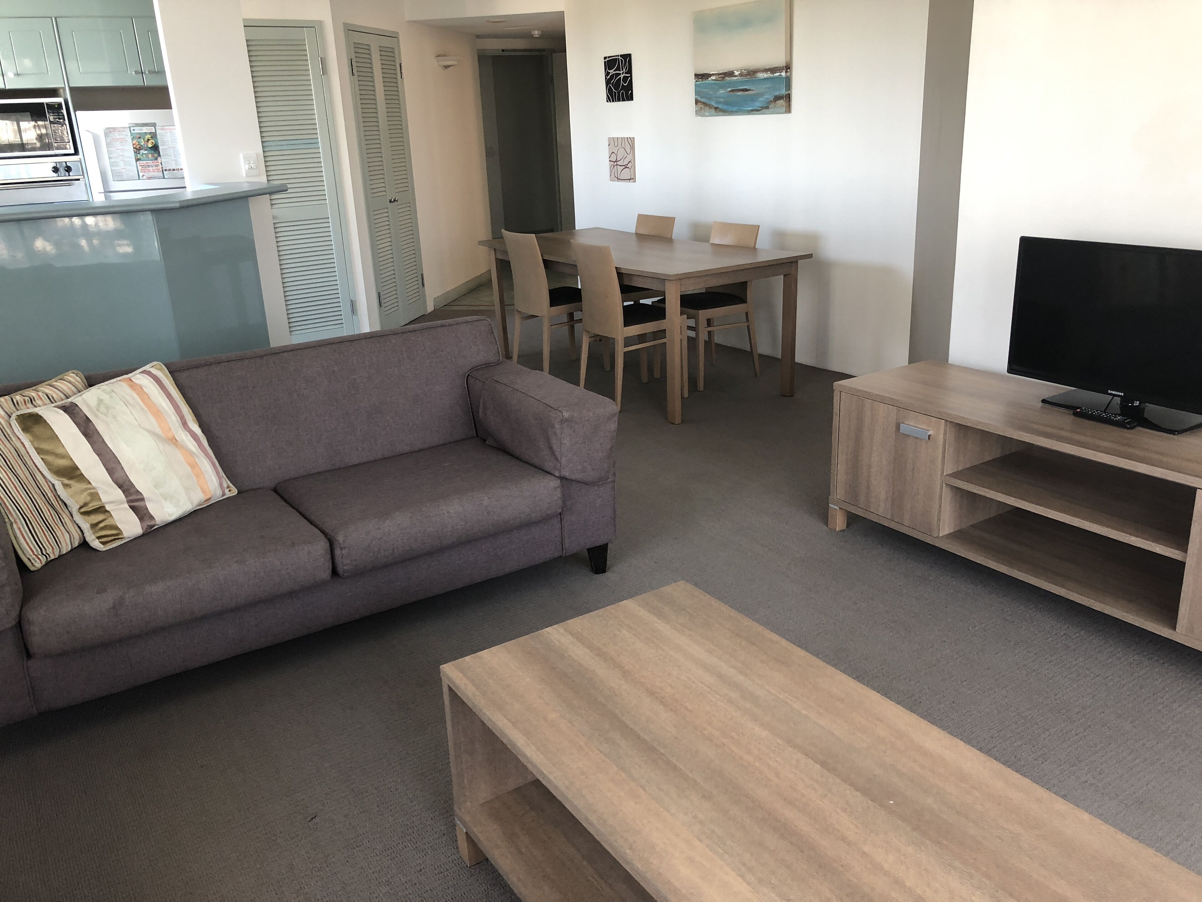 A Spacious 2 Bedroom Crown Towers Resort Holiday Apartment in Surfers Parardise