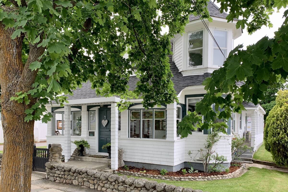 Sutcliffe House Heritage 3 Bed With Large Yard 2020 Room Prices Deals Reviews Expedia