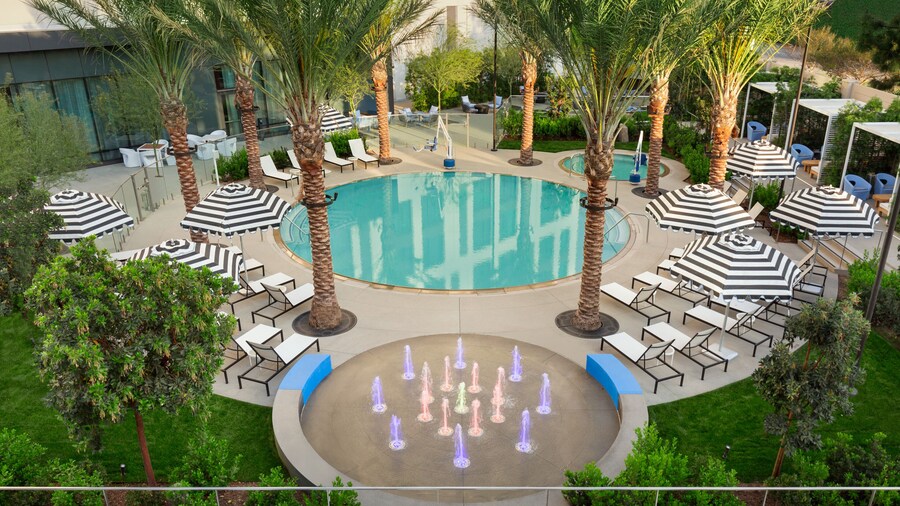 The Viv Hotel, Anaheim, a Tribute Collection