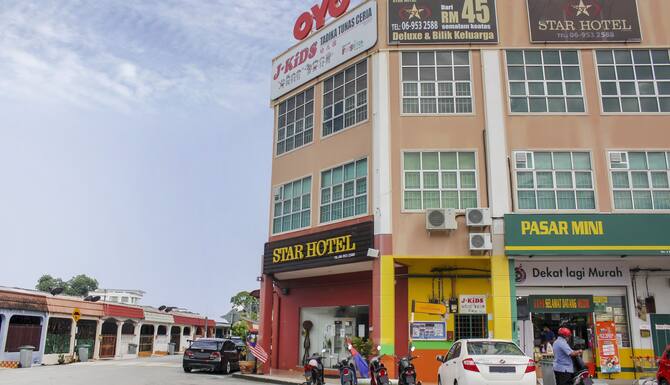 Oyo 90035 Star Hotel 2021 Room Prices Deals Reviews Expedia Com