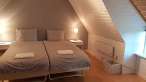 Iron/ironing board, free WiFi, linens