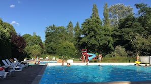 Piscine extérieure