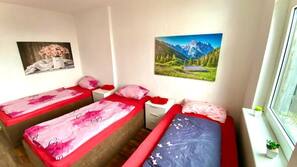 3 Schlafzimmer, Bügeleisen/Bügelbrett, Internetzugang, Bettwäsche