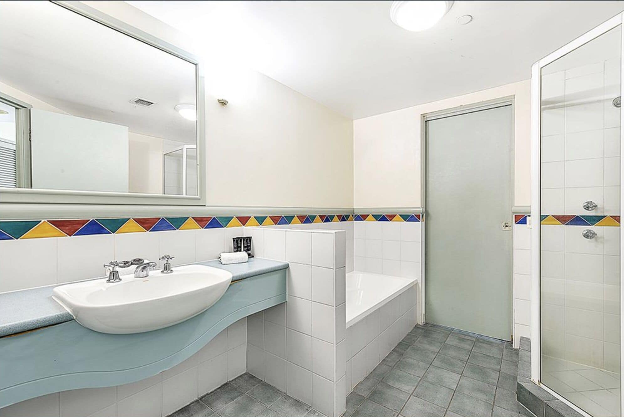 A Spacious 2 Bedroom Apartment