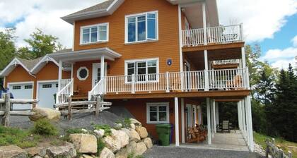 Chalet L'officier-1, spa et vue sur le Fleuve