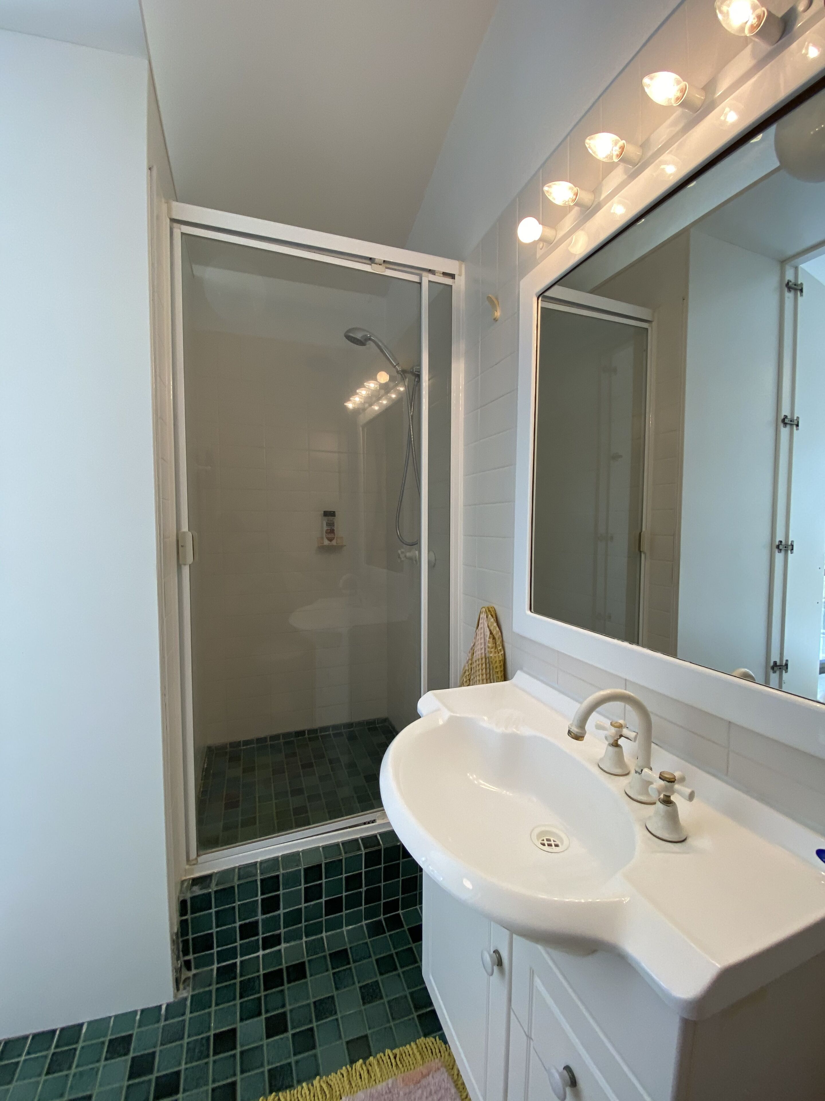 Beachfront Shelly Beach