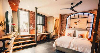 36PhoCo Guesthouse
