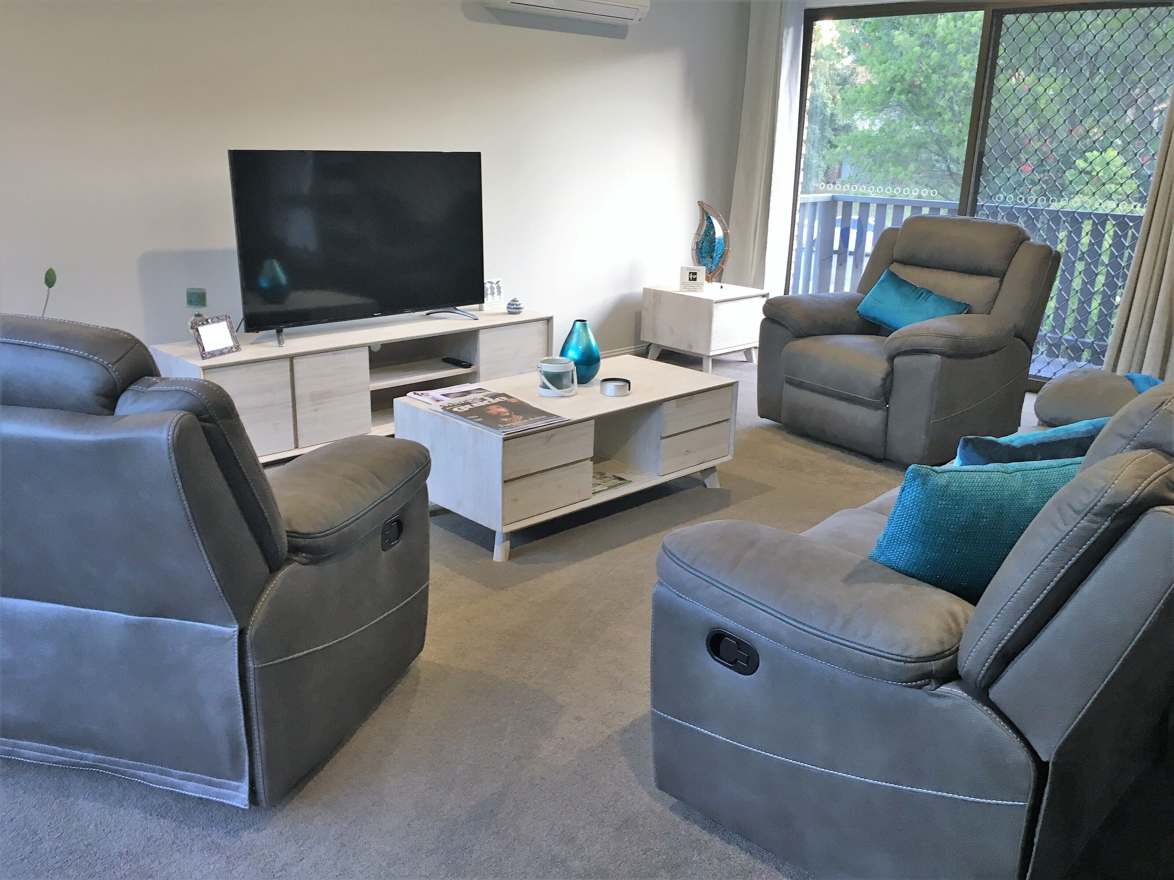 Feel at Home Away From Home - Quiet Area, Complimentary Wifi, Netflix