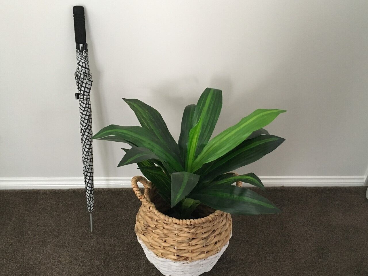 Feel at Home Away From Home - Quiet Area, Complimentary Wifi, Netflix